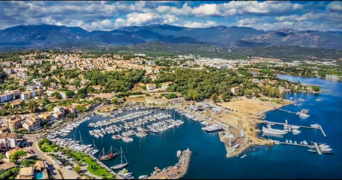 Villa Le Corail Rouge Corse Lecci Bagian luar foto